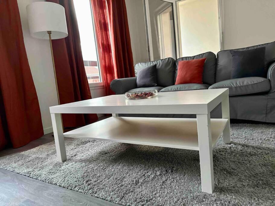 Appartement Cozy - Quartier Residentiel Melun Exterior photo
