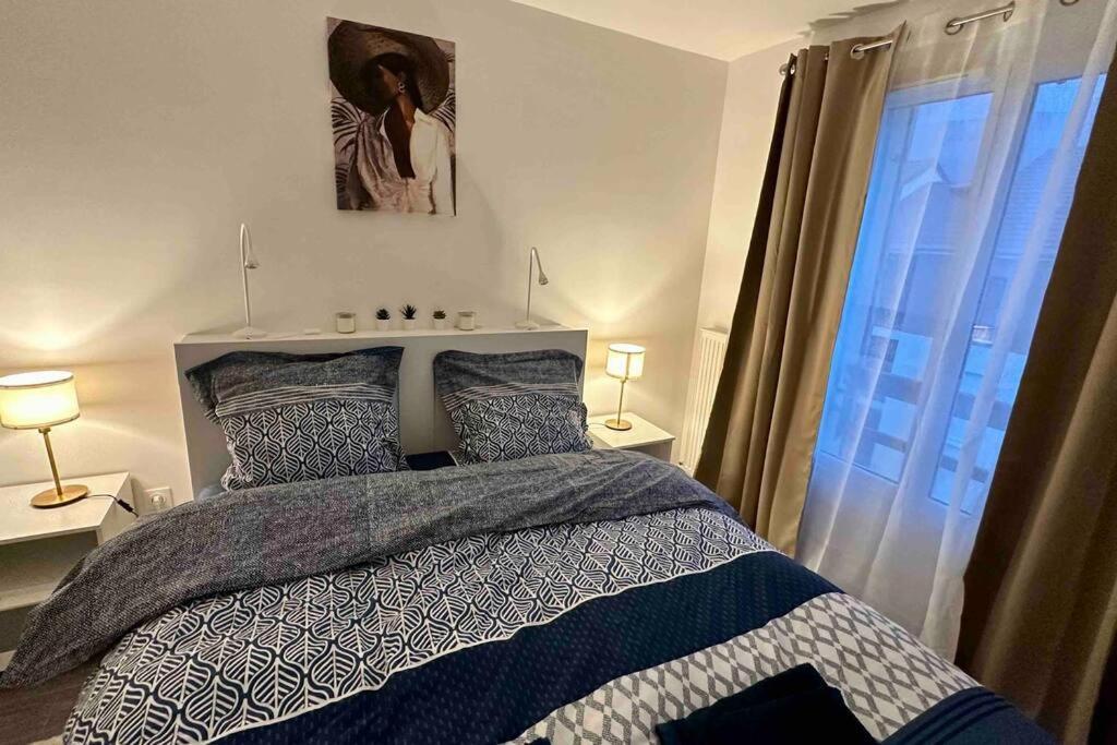 Appartement Cozy - Quartier Residentiel Melun Exterior photo